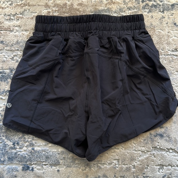 Lululemon Track That MR Short 5” *Lined - Picture 4 of 6